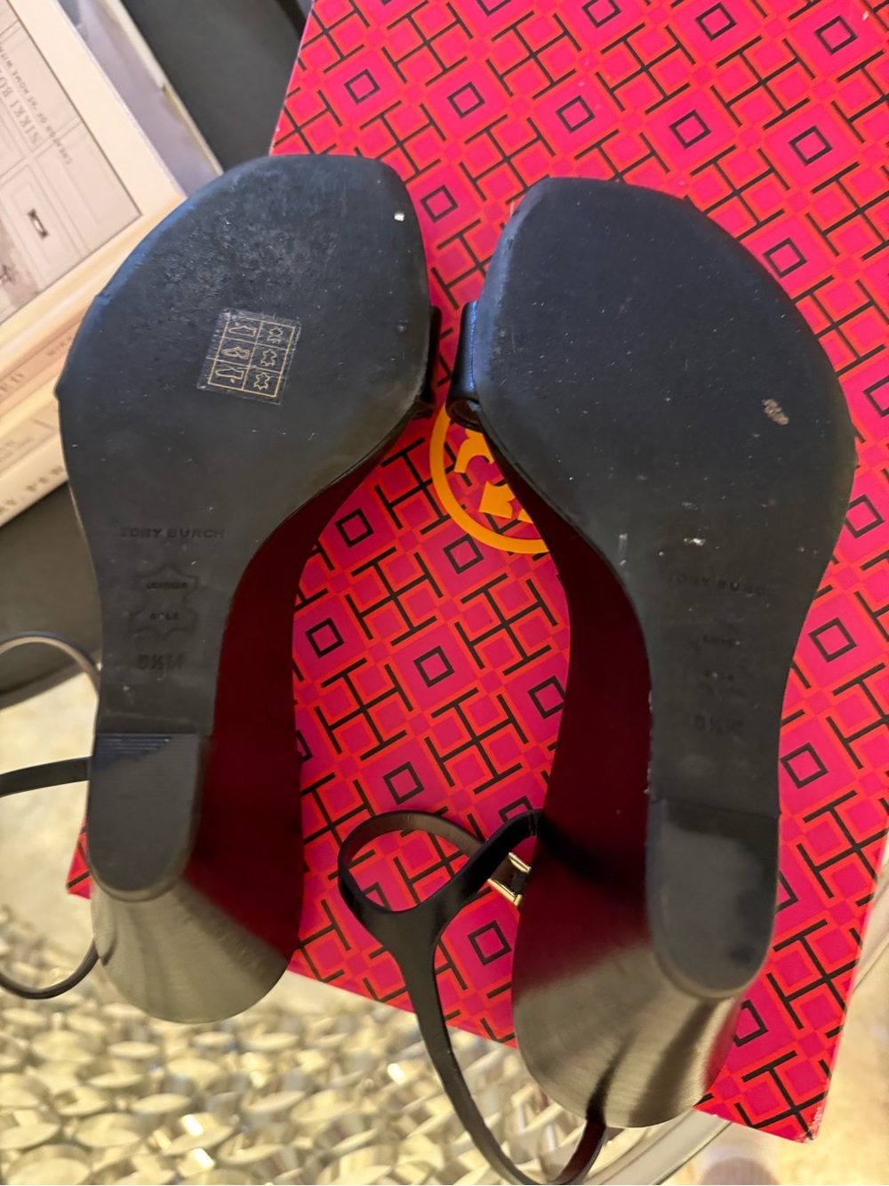 Tory Burch Gigi Black Wedge Sandals with Gold Logo Plate size 8.5 - Picture 6 of 10
